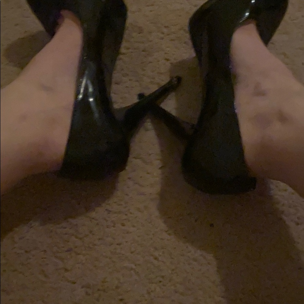 Only wore once. - Picture 6 of 7